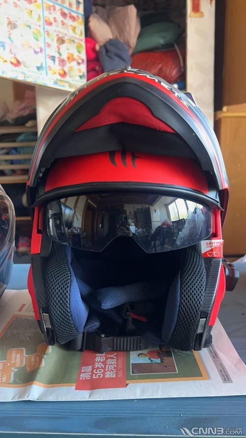 摩托车国产头盔测评视频
